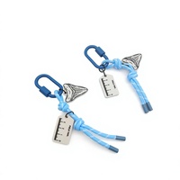 Promotion : Porte-clés en acrylique de bonne qualité, forme personnalisée, logo imprimé, mousqueton en alliage de zinc, pendentif en caoutchouc avec cordon et breloque
