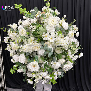 Bolas de Flores Artificiales LEDA, Elegantes Rosas Blancas y Hierba Verde, Hechas a Mano, Centro de Mesa para Bodas, Decoración Floral Suave para Bodas - Product Image 3
