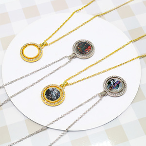 Bouteille de parfum en gros, pendentif diamant, strass, breloques pour voiture, ornements suspendus en métal, logo personnalisé, souvenir de voyage - Product Image 5