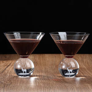 <span class=keywords><strong>Verre</strong></span> <span class=keywords><strong>à</strong></span> cocktail bonne vente sans plomb <span class=keywords><strong>cristal</strong></span> <span class=keywords><strong>verre</strong></span> usine en gros conception spéciale sculpture intérieure <span class=keywords><strong>verre</strong></span> <span class=keywords><strong>à</strong></span> <span class=keywords><strong>vin</strong></span> rouge verres <span class=keywords><strong>à</strong></span> <span class=keywords><strong>vin</strong></span> - Product Image 1
