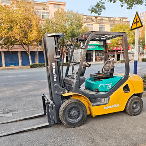 Komatsu 25, 2.5 Toneladas, 95% Nuevo, Original Japonés con EPA y CE, Montacargas Komatsu25 Usado a Bajo Precio para Trabajos Agrícolas - Product Image 6