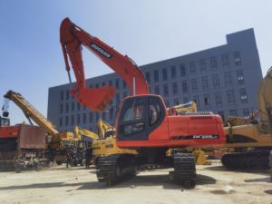 Doosan-excavadora sobre orugas DX225, DX300, DH225, DH300, DH220, Original, usada, en venta - Product Image 5