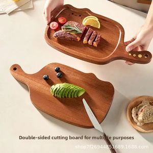 Plateau en bois Yilan, forme de chat, en bois massif avec poignée, pour servir des desserts, pour les fêtes, les restaurants - Product Image 3
