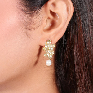 Wholesale India Exporter Gold Plated Brass floral Pearl <b>Earrings</b> for party wear - Product Image 3