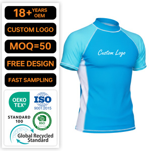 Maglietta Rash Guard Personalizzata da Uomo per Surf, Asciugatura Rapida, Manica Corta, Protezione UV per Nuoto, Surf, Immersioni e Sport Acquatici - Product Image 1