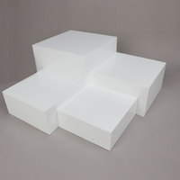Vente en gros de boîte cube en acrylique pour cupcake à dessert cube de présentation en acrylique blanc ensemble de support pour buffet rehausseur de nourriture pour mariage et fête