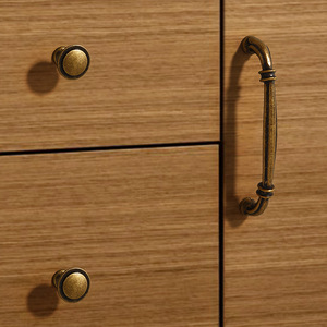 Poignée et bouton de meuble en alliage de zinc, bronze antique, barre de tiroir traditionnelle, durable - Product Image 3