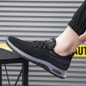 Nouvelles baskets d'été pour hommes, chaussures de sport décontractées en maille respirante, chaussures de course polyvalentes et tendance pour l'extérieur - Product Image 3