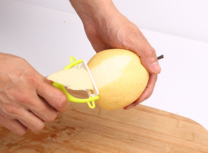 Éplucheur multifonction créatif en céramique pour fruits et légumes, outil de cuisine domestique, couteau éplucheur en plastique pour pommes et pommes de terre - Product Image 4