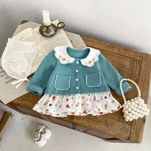 2024 Frühjahr Neugeborenes Baby 0-3 Jahre Mädchen Kinder bestickte grüne Hemden Puppenkragen gestrickt mittellang türkisfarbene Blumenmäntel
