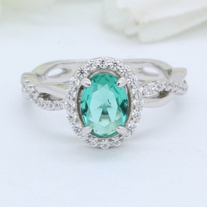 แหวนเงินแท้ 925 วินเทจ ประดับพลอยพาราไบรูปไข่ แหวนแต่งงาน/หมั้น ประดับเพชร CZ ทรงกลม ดีไซน์เกลียวแบบอินฟินิตี้ - Product Image 1