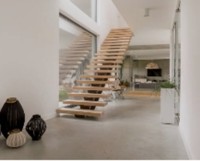 Escalier droit moderne CBMmart, style intérieur, couleur personnalisable, durable, avec rampes en acier galvanisé, forme en L