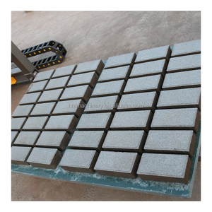 Máy làm gạch bê tông tự động hoàn toàn QT6-15 để sản xuất gạch bê tông tại Châu Phi - Product Image 1