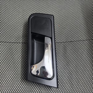 Manija Interior de Puerta Chevrolet, Plástico Negro Plateado, Izquierda/Derecha, para Optra/Forenza 03-08 - Product Image 4