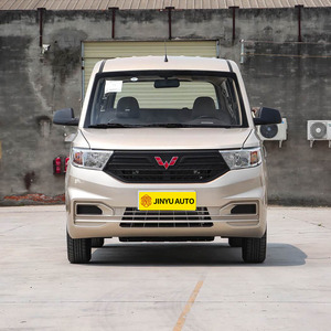 Wuling Hongguang V 2026, Minivan de Pasajeros, 7 Asientos, 1.5L, 6MT, Volante a la Izquierda, Vehículo de Gasolina con Aire Acondicionado - Product Image 2