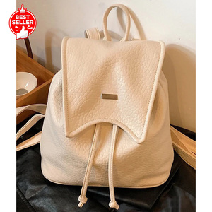 <span class=keywords><strong>Zaino</strong></span> Piccolo da <span class=keywords><strong>Donna</strong></span> in Morbida <span class=keywords><strong>Pelle</strong></span> con Coulisse, Impermeabile, Fodera in Poliestere, Doppio Manico, Borsa a Mano - Product Image 2