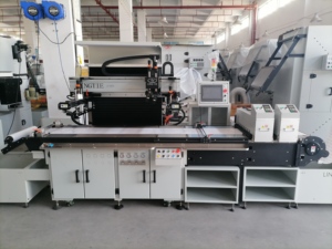 Máquina Automática de Serigrafía con Papel de Transferencia de Calcomanías, Impresora de Etiquetas de Alta Eficiencia con Curado UV - Product Image 4