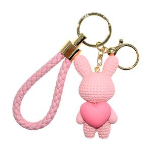 Porte-clés Lapin Amour en Résine Métallique Mignon de Dessin <span class=keywords><strong>Animé</strong></span>, Série Animaux, Accessoire de Sac, Vente en Gros, Pendentif pour Sac à Main et Voiture - Product Image 2