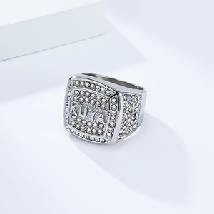 Anillo KUYA de Acero de Titanio con Micro Pavé de Diamantes, Joyería de Moda para Hombre, Regalo con Forma Geométrica de Letra - Product Image 4