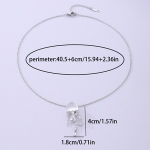 Collar de Medusas para Mujer, Colgante de Medusa Oceánica, Joyería de Moda con Medusas, Regalos para Ella en el Día de San Valentín y el Día de la Madre - Product Image 6