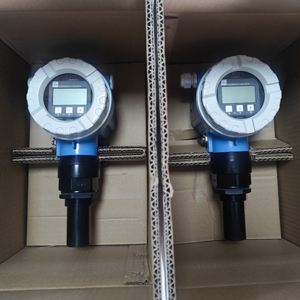 Transmetteur de niveau E+H FMU40 pour liquides/solides Mesure sans contact - Product Image 5