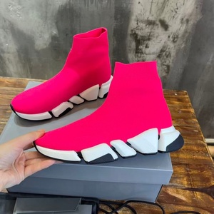 Venta directa de fábrica de zapatillas deportivas transpirables de alta calidad, de marca de diseñador de lujo, para uso casual, zapatillas de running negras de punto. - Product Image 4