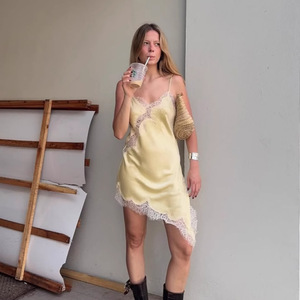 Abito Casual da Donna Europeo e Americano con Bordi in Pizzo Irregolari e Stile Seducente - Product Image 1