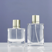 Interface de pression de fond épais de haute qualité de 30ml plat carré emballage de parfum transparent flacon pulvérisateur en verre avec bouchon en aluminium