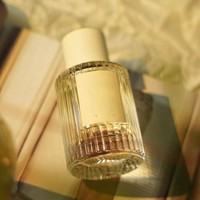 Flacon en verre cosmétique mat de style spray |   Flacons de soins de la peau de luxe