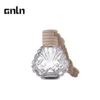Diffuseur de parfum pour voiture à suspendre, flacon vide en verre mat avec bouchon à vis, pour huiles essentielles et arômes