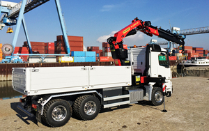 <span class=keywords><strong>Camion</strong></span> à <span class=keywords><strong>benne</strong></span> basculante <span class=keywords><strong>Mercedes</strong></span> Arocs d'occasion 4x2 4x4 6x4 Roues motrices Diesel <span class=keywords><strong>Camion</strong></span> lourd Arrière Euro 3 Moteur Weichai AUSA Gauche - Product Image 5