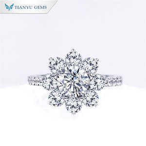 Tianyu Flower Cluster 925 Sterling Silver Moissanite Ring 0.5ct and 1ct D Color VVS Bridal Engagement Jewelry - Product Image 1