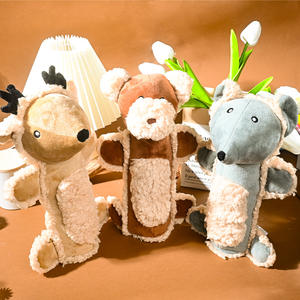 Jouet interactif en peluche de renne de dessin animé qui couine pour l'entraînement des animaux de compagnie, le soulagement du stress, la gestion de l'agressivité, le soin dentaire, durable, pour usage intérieur - Product Image 1