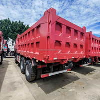Camion benne d'occasion HOWO 7 6x4 rouge 371HP 10 pneus pour l'exploitation minière, la construction, l'ingénierie et le transport