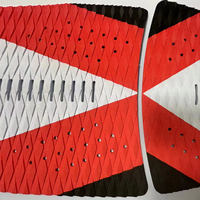 Pad de traction pour planche de surf en EVA de haute qualité, adhésif 3M, personnalisable avec logo client et couleur sur mesure, pour usage en mer.