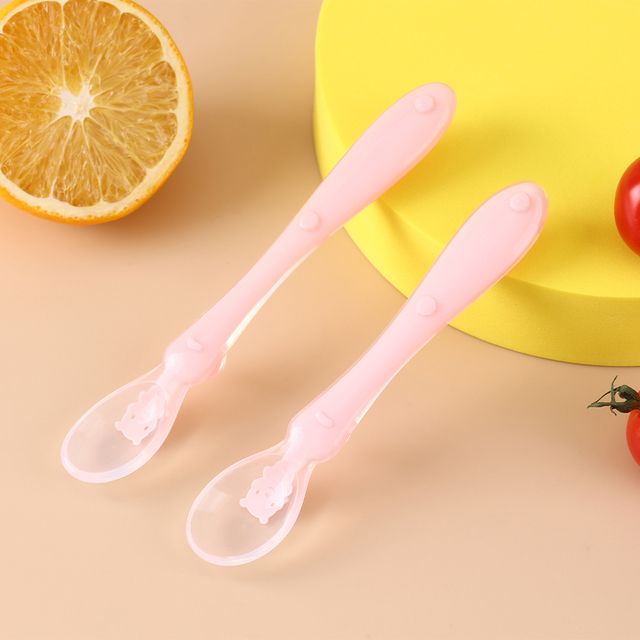 Environmentally Friendly Customized Baby Silicone Spoon Food Grade BPA Free Streamline Design Variable Flow Children's Feeding