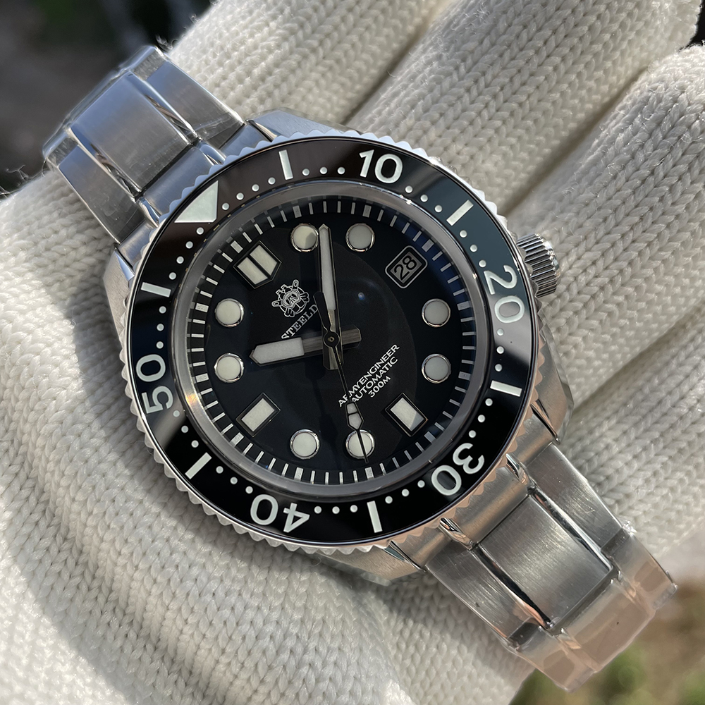 STEELDIVE SD1975, THE last few \