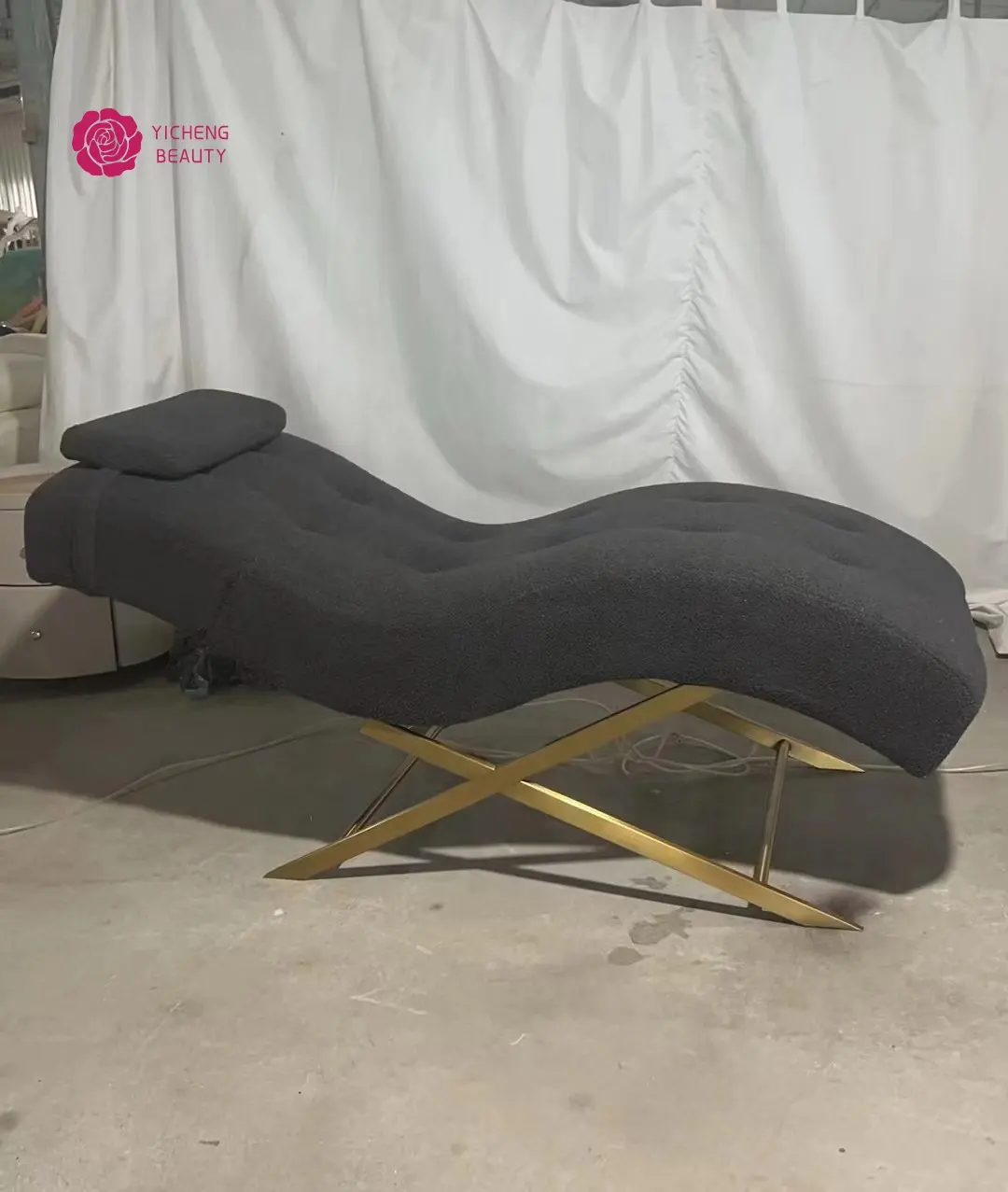 Yicheng Beauty Customized Acceptable Facial Treatment Salon Equipment portable massage table Height Adjustable CE,GS approval