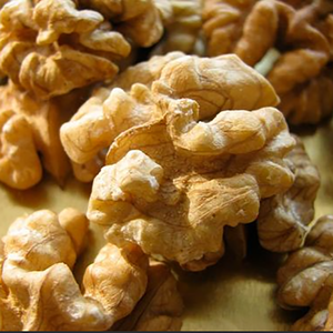 Noyaux de noix biologiques de qualité supérieure 185 Extra Light 80/60 Demi-noix séchées sans coquille Carton de 10 kg Vente en gros - Product Image 4