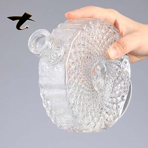 Botella <span class=keywords><strong>de</strong></span> vidrio vacía <span class=keywords><strong>de</strong></span> 500 ml para <span class=keywords><strong>vodka</strong></span> y ginebra, con tapón y corcho, para <span class=keywords><strong>vodka</strong></span>, ginebra y whisky. - Product Image 4
