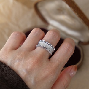 S925 Pure Silver Vintage Hollow Lace Striped <b>Ring</b> for Women Fashionable Antique Style Inlay Delicate and Cool <b>Opening</b> <b>Ring</b> - Product Image 5