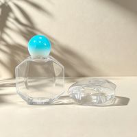 Bouteilles de diffuseur de parfum en plastique de luxe vides de 100 ml, forme hexagonale plate unique, pour une ambiance fraîche