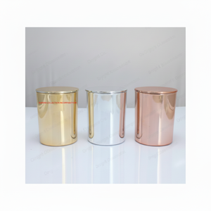 Coupe de cire de bougie en fer en métal de luxe bol fait main de nouveau style en relief pour les mariages et la décoration de table directement du fabricant - Product Image 1