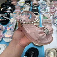 Nouvelles sandales de princesse pour filles, semelle souple, motif papillon, chaussures pour enfants, sandales pas chères, design varié, vente en gros