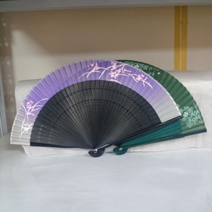 2026 Éventail pliant en bambou vert, style art populaire ancien, éventail de danse chinois d'été, éventail à main portable peint, cadeau promotionnel, souvenir d'événement - Product Image 3