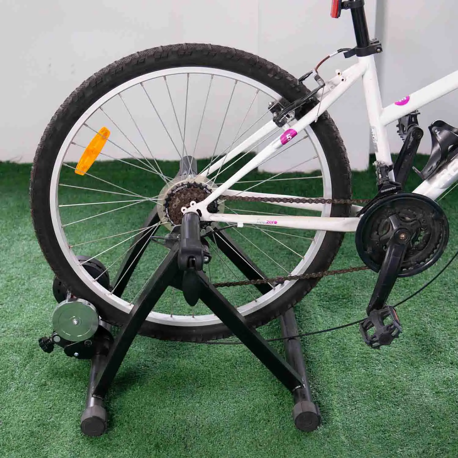 साइकिल इनडोर साइकिल सामान व्यायाम बाइक ट्रेनर चुंबकीय साइकिल स्टैंड प्रतिरोध