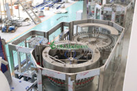 Machine de remplissage d'eau entièrement automatique multi-têtes en acier inoxydable