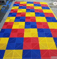 Dalles de sol modulaires en plastique PP antidérapantes et durables pour atelier et garage, 400*400*18mm, vente en gros