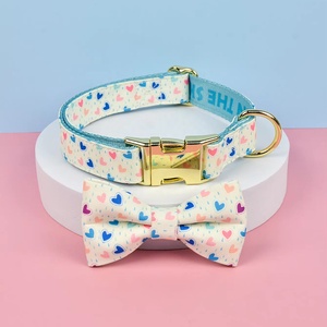 Collier, laisse, harnais et sac pour petits animaux MIDEPET avec logo personnalisé, motif cœur blanc et rubans en nylon et polyester dorés à séchage rapide - Product Image 3