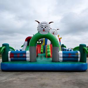 Parcours d'obstacles gonflable à thème « Pleasant Goat Big Big Wolf » en PVC écologique vert/bleu de qualité commerciale - Product Image 4